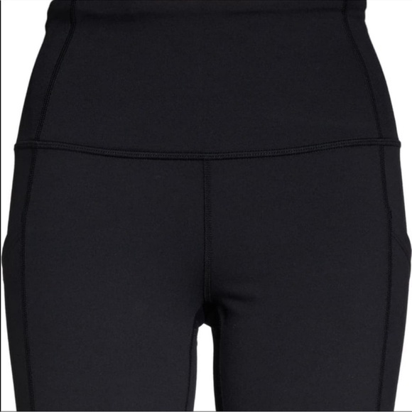 Zella Live In High Waist Pocket Bike Shorts Black - Picture 7 of 7